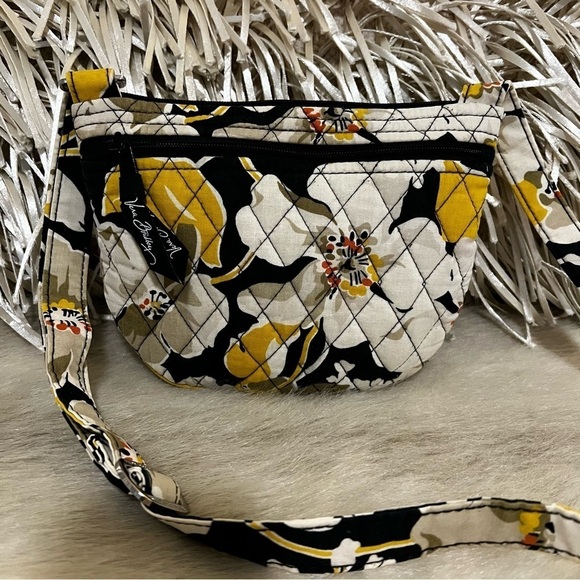 VERA BRADLEY Magnolia Little Lizzy Crossbody Black Yellow White - Picture 17 of 17